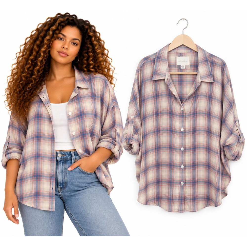 American Eagle Outfitters Oversized Plaid Button Up Shirt Size Medium Light Blue